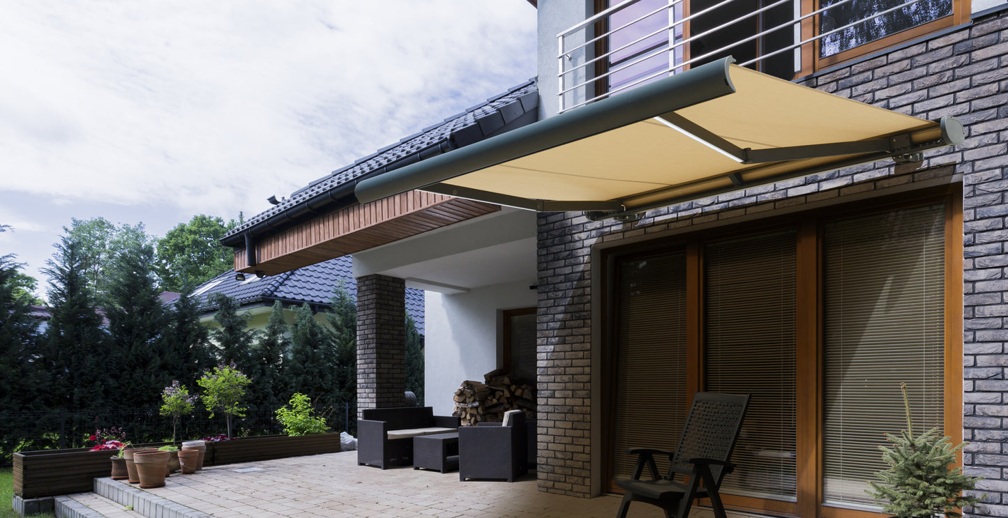 Retractable Awning